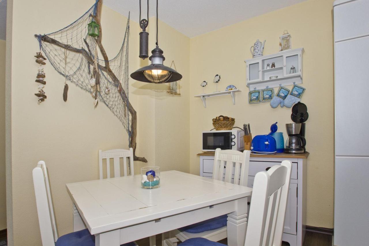 Strandnahe 2-Raum-Ferienwohnung Mit Balkon - Strandhaus Moenchgut Fewo 10 Лобе Екстериор снимка